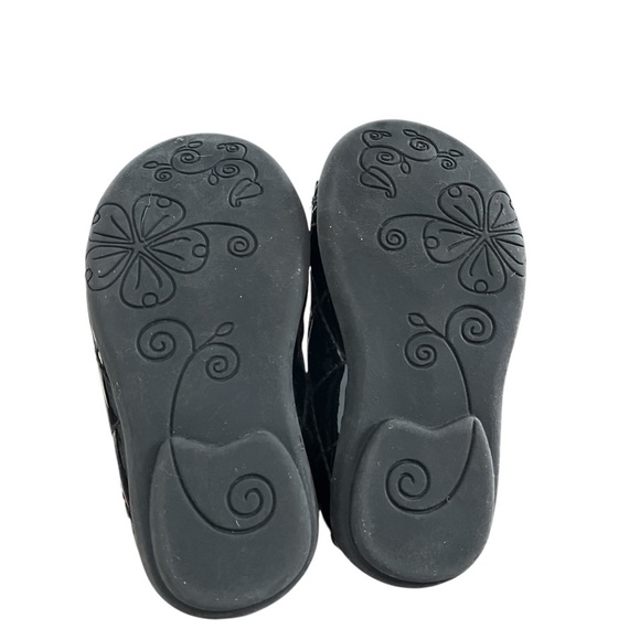 Kids Shoes Size 3 Bundle of 4 Sandals Water Shoes - Picture 13 of 16